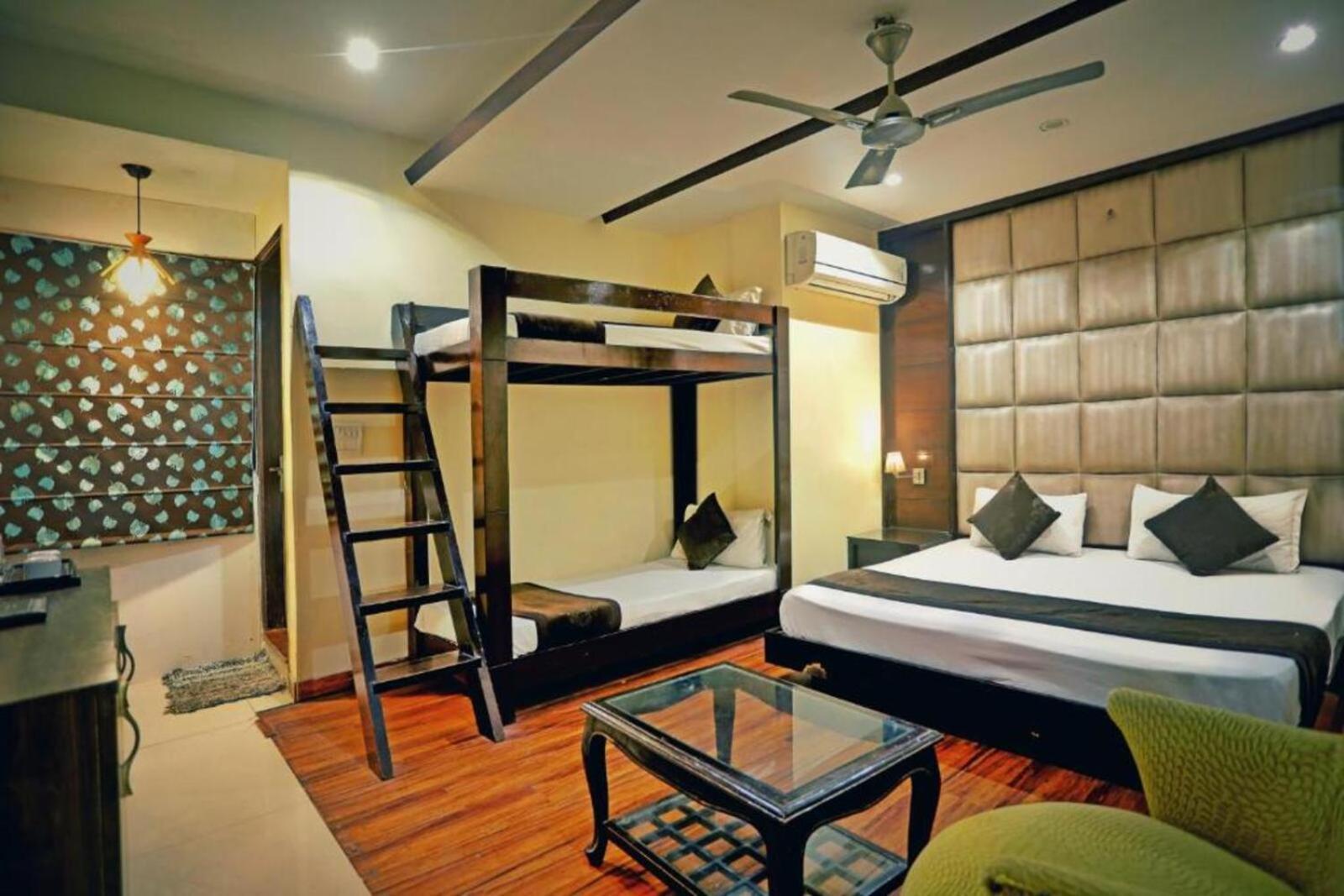 Staybook Hotel Aira New Delhi Railway Station Paharganj المظهر الخارجي الصورة