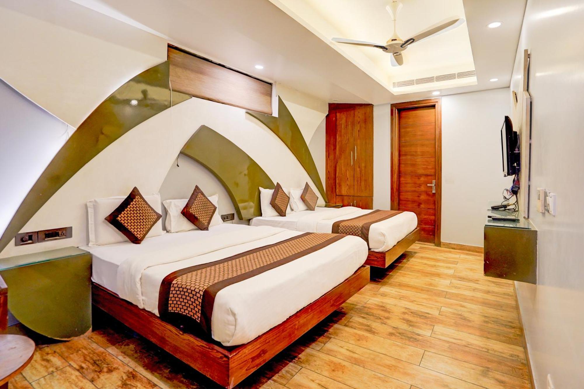 Staybook Hotel Aira New Delhi Railway Station Paharganj المظهر الخارجي الصورة