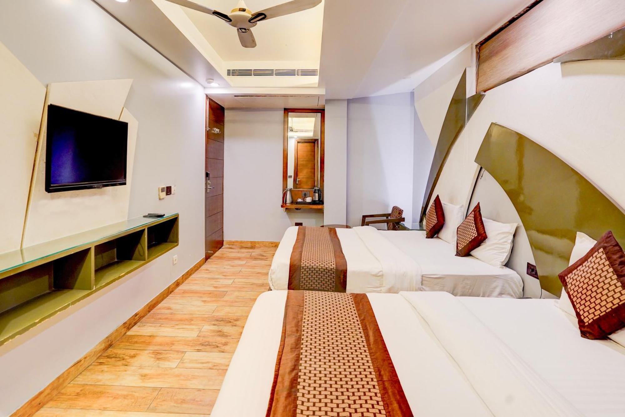 Staybook Hotel Aira New Delhi Railway Station Paharganj المظهر الخارجي الصورة
